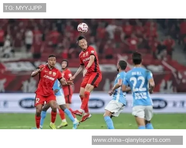 中超第30轮大战即将来袭大连英博迎战上海海港精彩对决不容错过 中超第30轮大战即将来袭大连英博迎战上海海港精彩对决不容错过